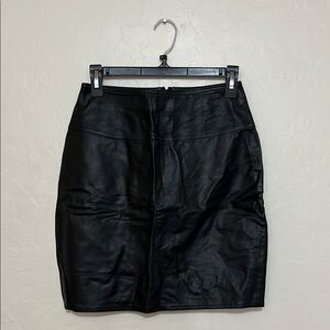 Vintage Winlit Classic Black Leather Zipper Closure Skirt Nylon Lining